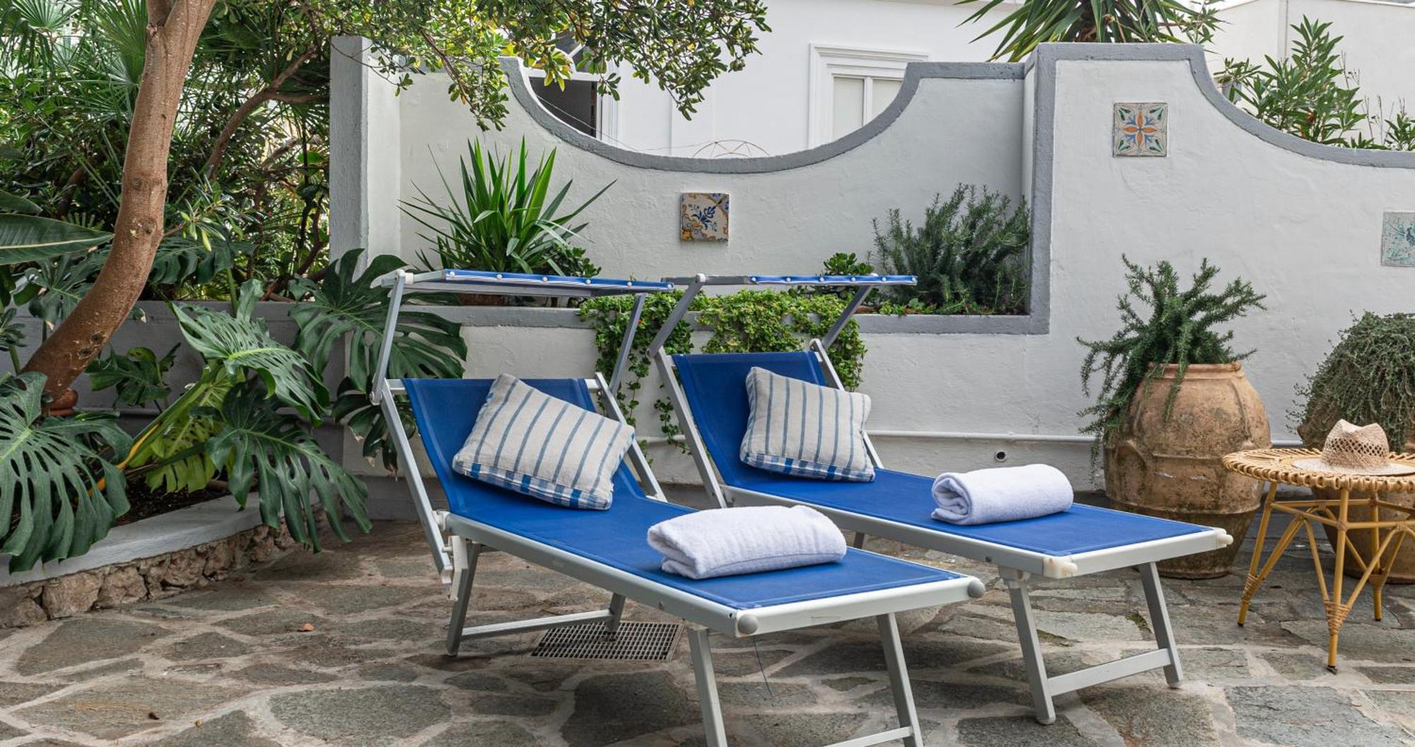 Casa vacanze Michela, 2br, 2bt, Amazing Patio, Jacuzzi, Newly Renovated *